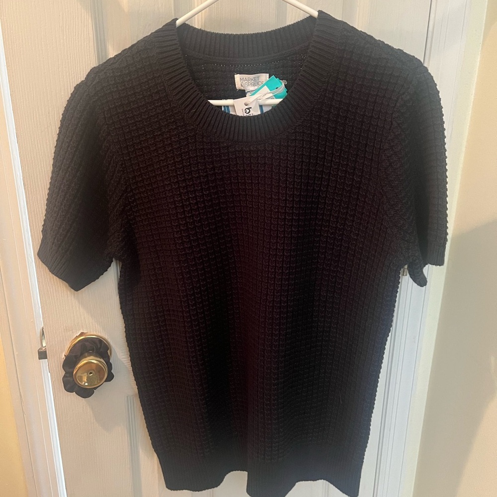 Market and Spruce Korbin Textured Short Sleeve Sweater